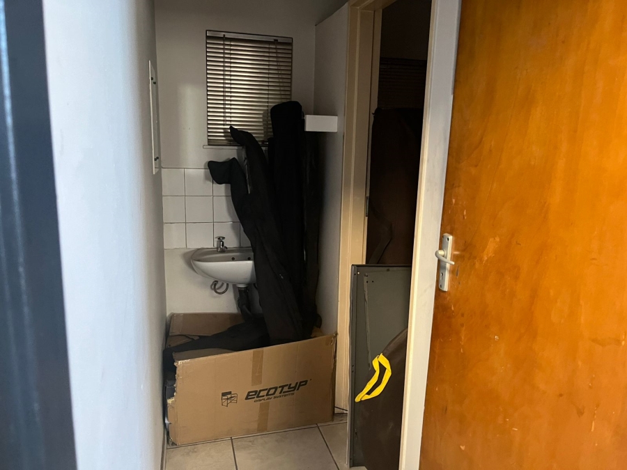 To Let commercial Property for Rent in Oos Einde Free State